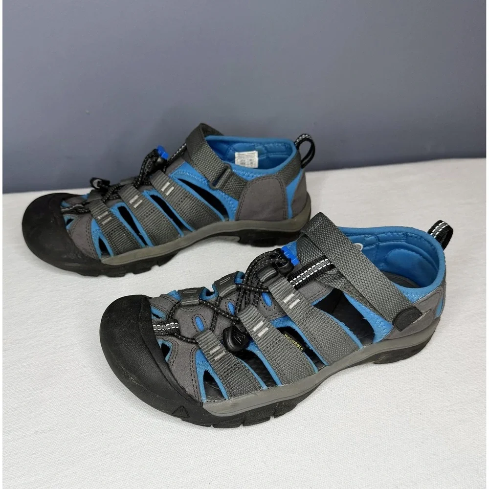 Keen Newport H2 Sandals Kids 4 Gray Blue Closed Toe Fisherman Water Hiking
